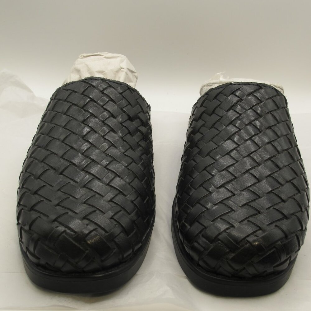 Decoys by Auditions black braided leather slip onin 8.5N NEW